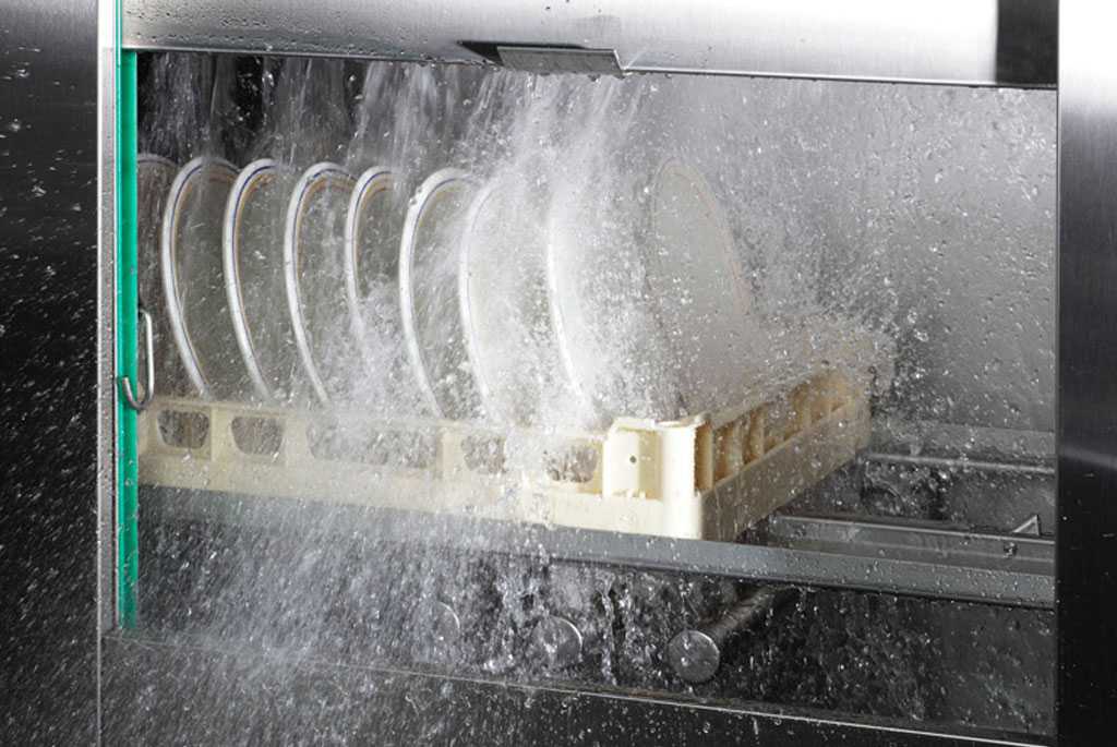 Посудомоечная машина не сливает воду Altus